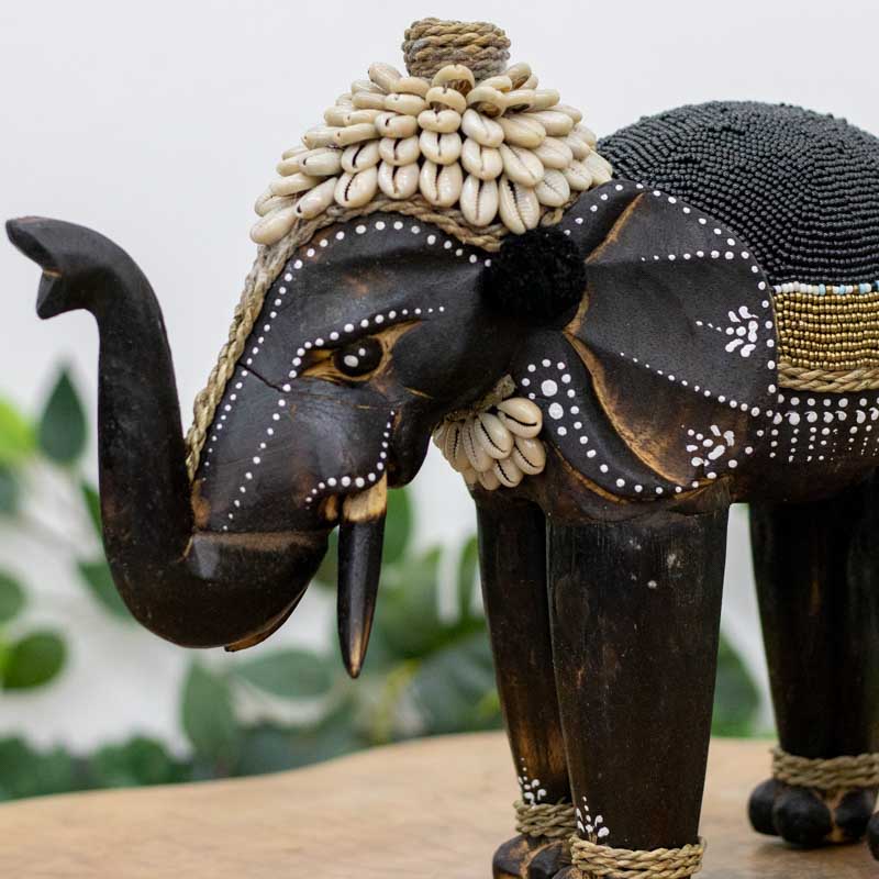 elefante madeira artesanato micangas buzios artesanato bali indonesia  simbolo abundancia prosperidade decoracao casa ambientes decor home comprar loja artesintonia 