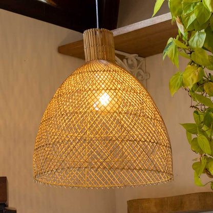 luminaria-rattan-fibras-naturais-pendente-decorativa-bali-artesanal-artesintonia-rattan-4