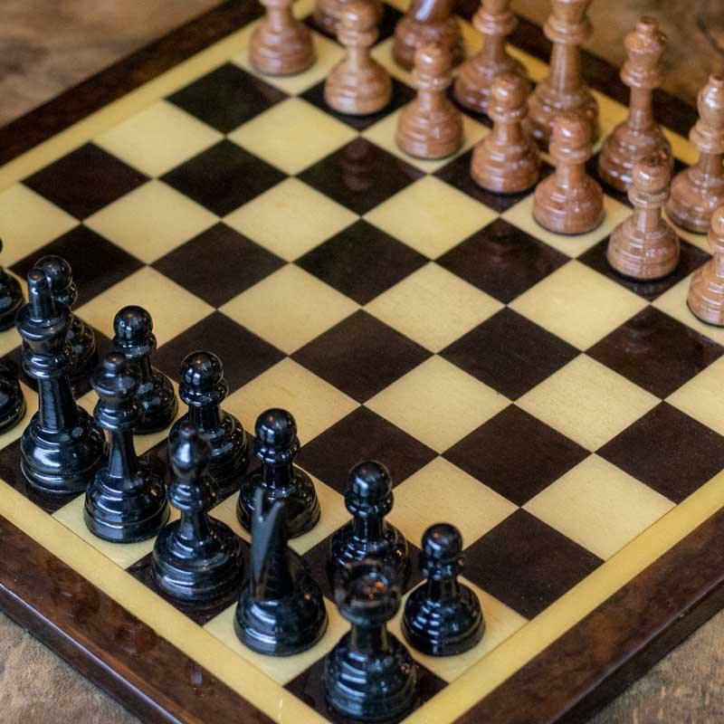 Decoração luxuosa de tabuleiro de xadrez para casa