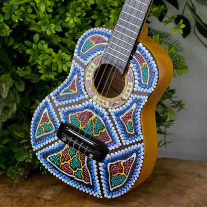 ukulele aborigene artesanato pintura madeira bali instrumento musical som ritmo musica melodia tocar cultura loja artesintonia 01