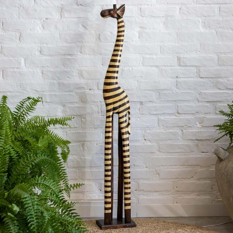 6ft wooden giraffe shops