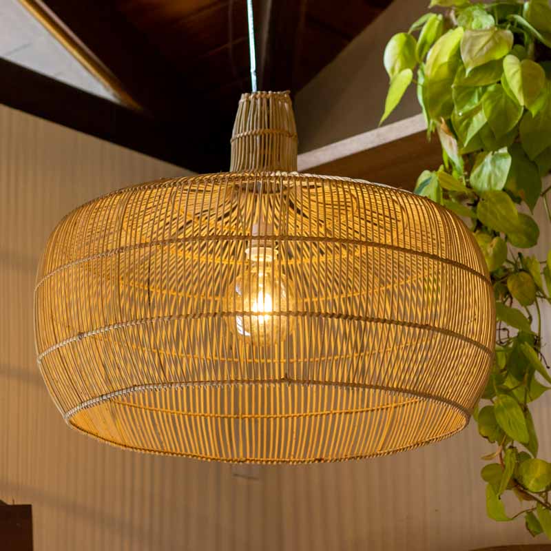 luminaria-rattan-fibras-naturais-pendente-decorativa-bali-artesanal-artesintonia-lustre-boho-decoracao-balinesa-artesintonia