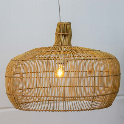 luminaria-rattan-fibras-naturais-pendente-decorativa-bali-artesanal-artesintonia-lustre-boho-decoracao-balinesa-artesintonia