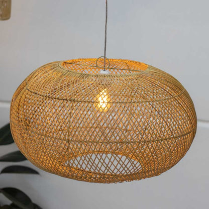 luminaria-rattan-fibras-naturais-pendente-decorativa-bali-artesanal-artesintonia-lustre-boho-decoracao-balinesa-artesintonia-1