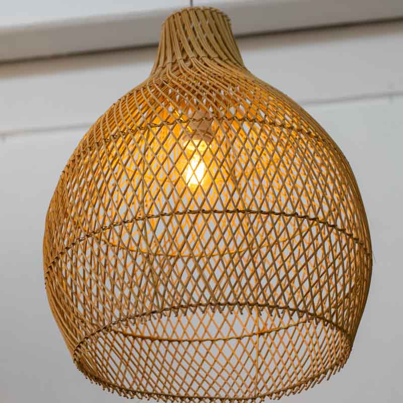 luminaria-rattan-fibras-naturais-pendente-decorativa-bali-artesanal-artesintonia-lustre-boho-decoracao-balinesa-artesintonia