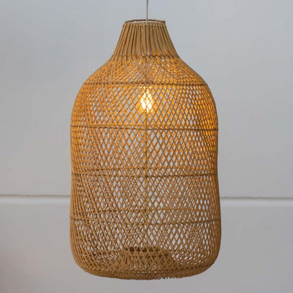 luminaria-rattan-fibras-naturais-pendente-decorativa-bali-artesanal-artesintonia-lustre-boho-decoracao-balinesa-artesintonia-1