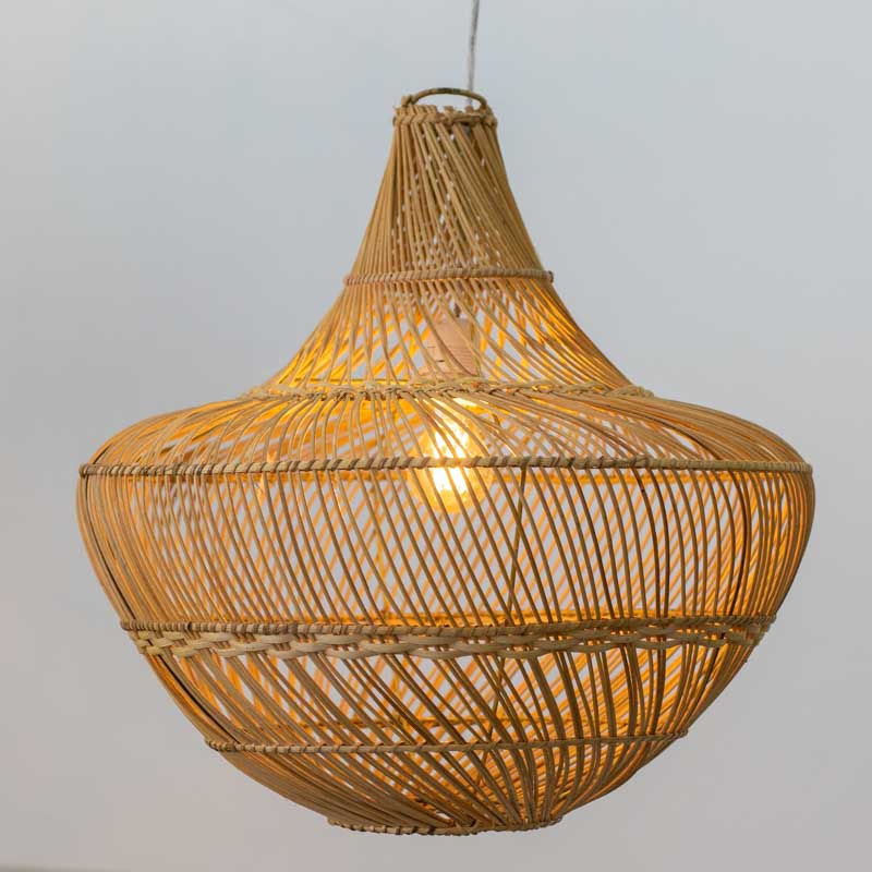 luminaria-rattan-fibras-naturais-pendente-decorativa-bali-artesanal-artesintonia-lustre-boho-decoracao-balinesa-artesintonia-1